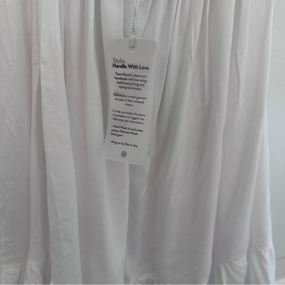 NWT Tiare Hawaii White Open Back Dress - Picture 7 of 7